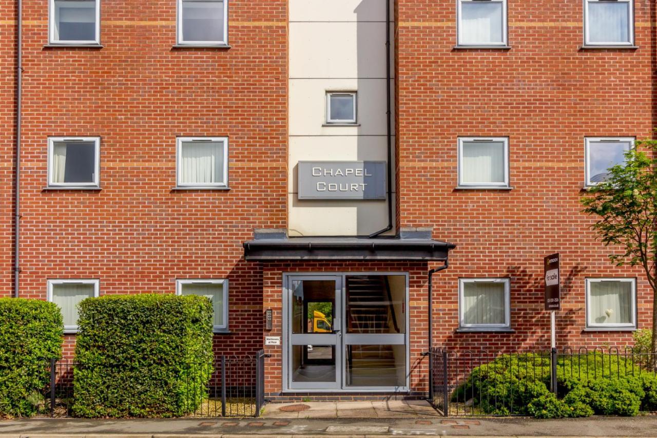 Chapel Court Apartments Cannock Exterior foto